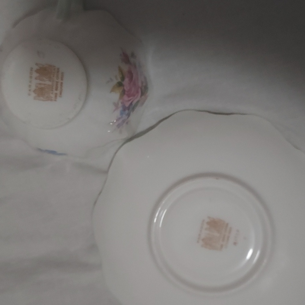 Vintage Tea Cup And Saucer - Picture 3 of 3